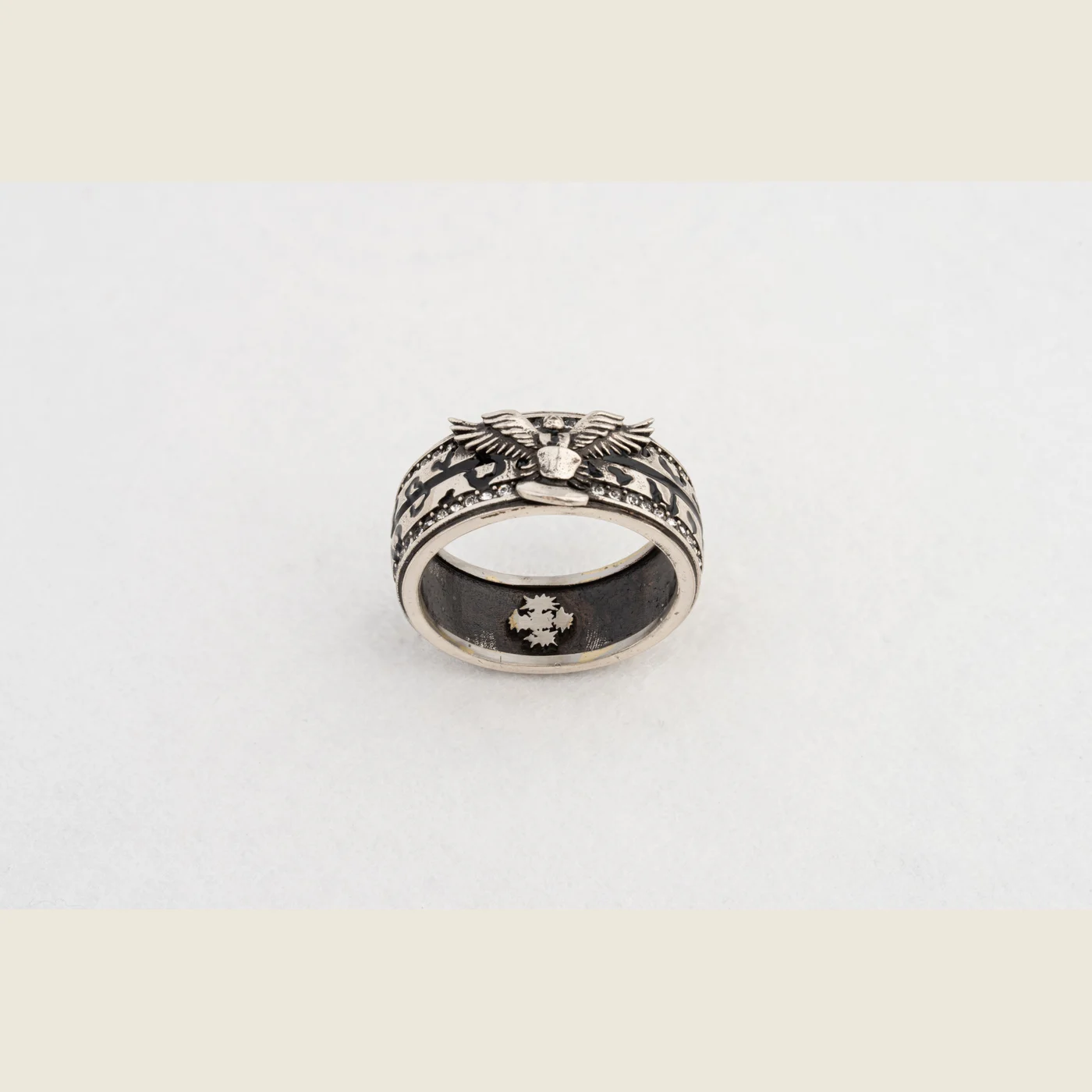 Rob Lucci Guardian Ring detail