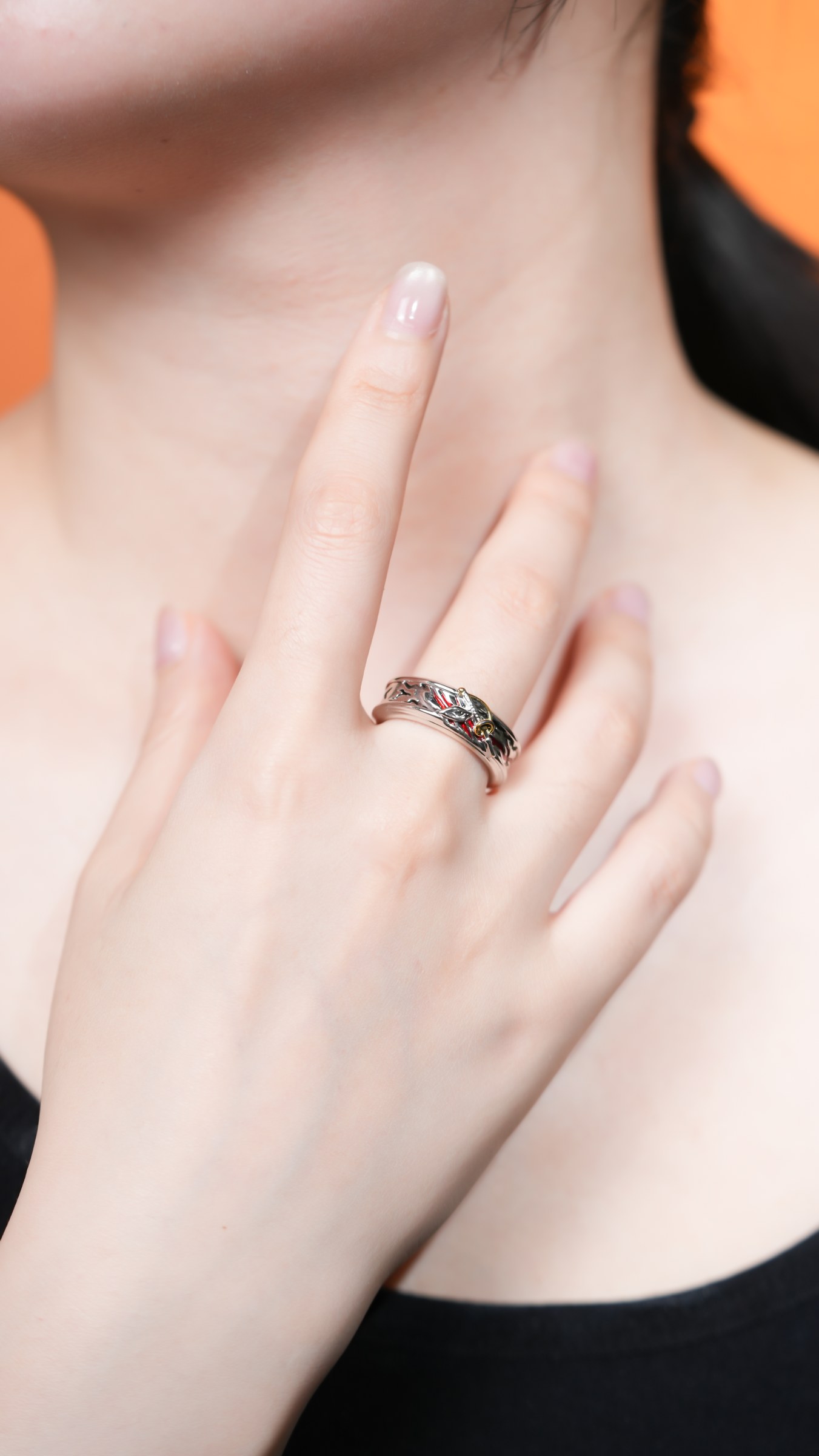 Shanks Ring detail